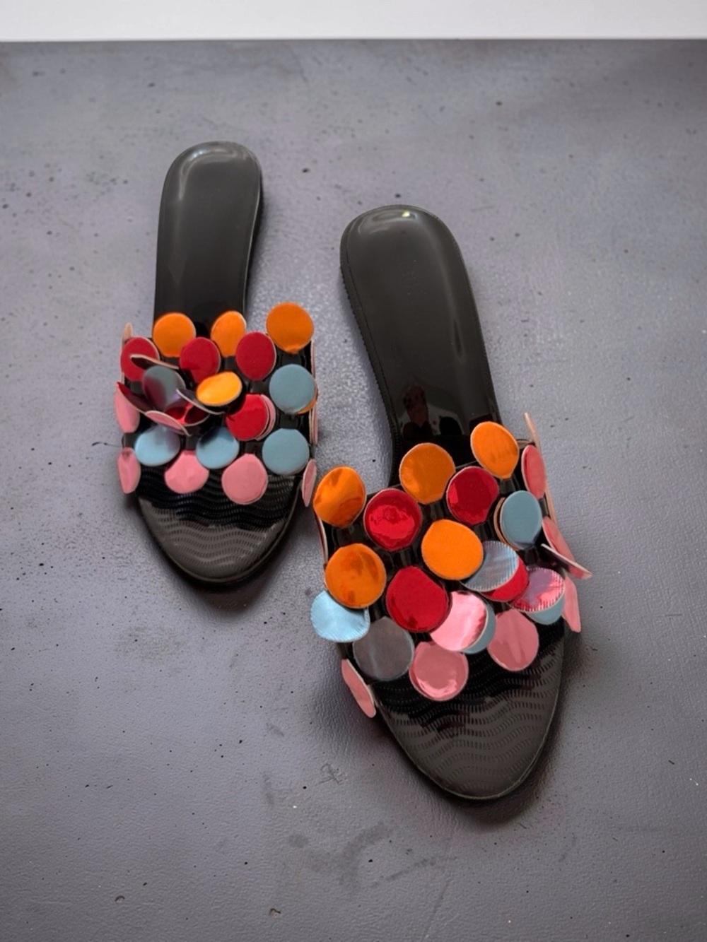 Brown Slide Sandals with Multicolor Circle Accents